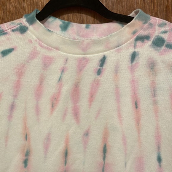 Old Navy Tie-Die Crewneck - Picture 3 of 7